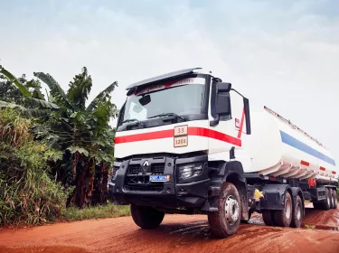 Renault Trucks fuel transport