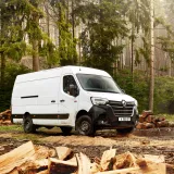 Renault Trucks Master 4x4 in a forest